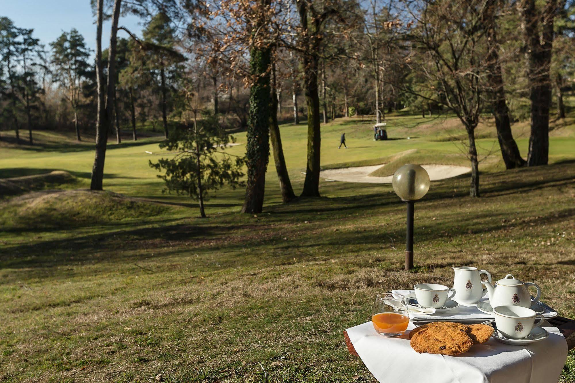 Lodge Golf Villa D'Este Montorfano Buitenkant foto